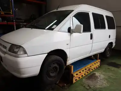 Здавання транспортного засобу fiat scudo furgón (220_) 2.0 jtd року 2000 потужний rhx