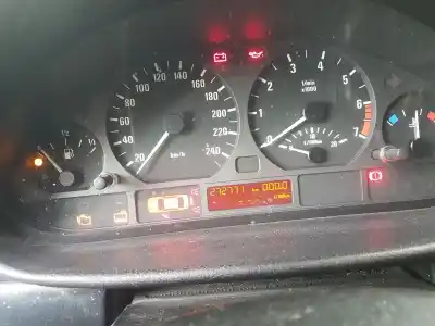 Sloopvoertuig bmw 3 (e46) 320 i van het jaar 2000 aangedreven m52 b20 (206s4)