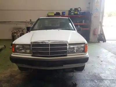 Veículo de Sucata mercedes                                           190 (w201)                                                                                                                                                                                                                                                 e 2.0                                                                                                                                                                                                                                                      do ano 1988 alimentado m 102.962