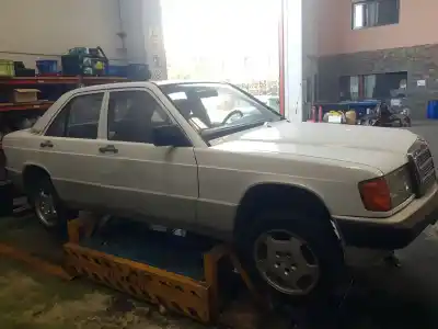 Veículo de Sucata mercedes                                           190 (w201)                                                                                                                                                                                                                                                 e 2.0                                                                                                                                                                                                                                                      do ano 1988 alimentado m 102.962