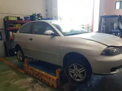 Veículo de Sucata seat ibiza iii (6l1) 1.9 tdi do ano 2003 alimentado atd,axr,bmt