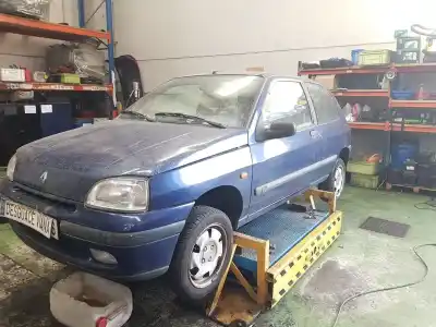 Здавання транспортного засобу renault clio i (b/c57_, 5/357_) 1.4 (b57j, c57j, b57p) року 1996 потужний e7j