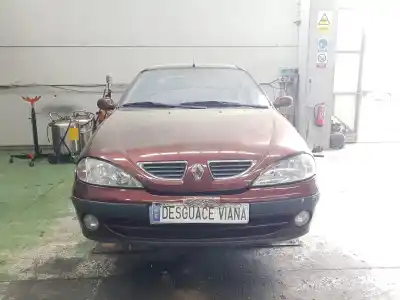 Véhicule à la ferraille RENAULT MEGANE I CLASSIC (LA0/1_)  de l'année 1999 alimenté F9Q 730,F9Q 731,F9Q 734,F9Q 736
