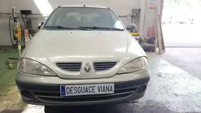 Здавання транспортного засобу renault megane i classic (la0/1_) 1.9 d (la0a, la0u, la0r) року 1999 потужний f8q 620,f8q 622,f8q 624