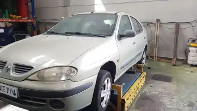 Здавання транспортного засобу renault megane i classic (la0/1_) 1.9 d (la0a, la0u, la0r) року 1999 потужний f8q 620,f8q 622,f8q 624