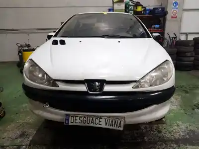 Sloopvoertuig peugeot 206 sw x-line van het jaar 2003 aangedreven kfw