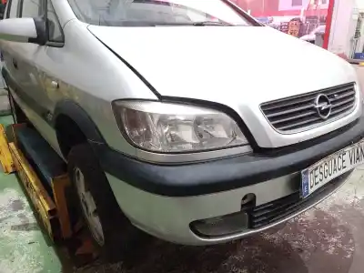 Sloopvoertuig opel zafira a limusina (t98) 2.0 di 16 v (f75) van het jaar 2002 aangedreven y20dth
