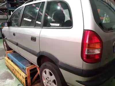 Sloopvoertuig opel zafira a limusina (t98) 2.0 di 16 v (f75) van het jaar 2002 aangedreven y20dth