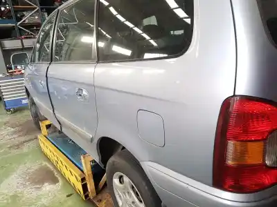 Sloopvoertuig hyundai trajet (fo) 2.0 16v cat van het jaar 2004 aangedreven g4jp
