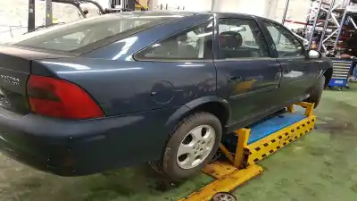 Veículo de Sucata opel vectra b fastback (38_) 2.0 dti 16v do ano 2000 alimentado x20dth