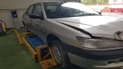Veículo de Sucata peugeot 306 (7b, n3, n5) 1.6 sr do ano 1998 alimentado nfz (tu5jp)