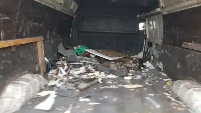 Hurda Aracı ford transit furgón (e_ _) 2.5 di (eal, eas) yılın 1996 güçlü 4hb