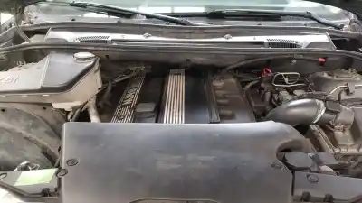 Scrapping Vehicle bmw x5 (e53) 3.0i of the year 2004 powered m54b30 (306s3)