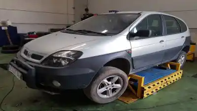 Здавання транспортного засобу renault                                            scénic i monospace (ja0/1_, fa0_)                                                                                                                                                                                                                          1.9 dci rx4 року 2000 потужний f9q k7