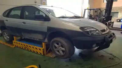 Здавання транспортного засобу renault                                            scénic i monospace (ja0/1_, fa0_)                                                                                                                                                                                                                          1.9 dci rx4 року 2000 потужний f9q k7
