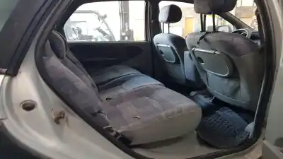 Здавання транспортного засобу renault                                            scénic i monospace (ja0/1_, fa0_)                                                                                                                                                                                                                          1.9 dci rx4 року 2000 потужний f9q k7