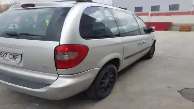 Scrapping Vehicle chrysler voyager (rg) 2.4 lx (i) of the year 2004 powered eddc