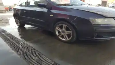 Véhicule à la ferraille fiat stilo (192_) 1.6 16v (192_xb1a) de l'année 2002 alimenté 182 b6.000