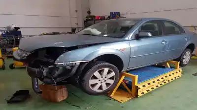 Veículo de Sucata ford mondeo iii sedán (b4y) 2.0 tdci do ano 2002 alimentado fmba