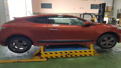 Veículo de Sucata renault megane iii coupe dynamique do ano 2009 alimentado k4m858