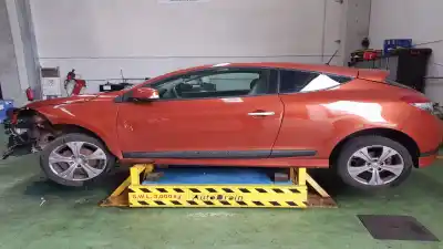 Veículo de Sucata renault megane iii coupe dynamique do ano 2009 alimentado k4m858