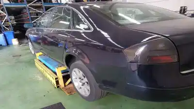Veicolo di demolizione audi a6 berlina (4b2) 2.5 tdi dell'anno 2000 alimentato akn