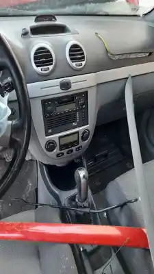 Veicolo di demolizione chevrolet lacetti cdx dell'anno 2008 alimentato lmn