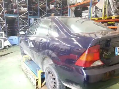 Здавання транспортного засобу ford focus i sedán (dfw) 1.8 turbo di / tddi року 2000 потужний c9dc c9da c9db