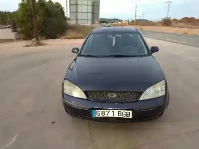 Veicolo di demolizione FORD                                               MONDEO BERLINA (GE)                                                                                                                                                                                                                                        *                                                                                                                                                                                                                                                          dell'anno 2001 alimentato 