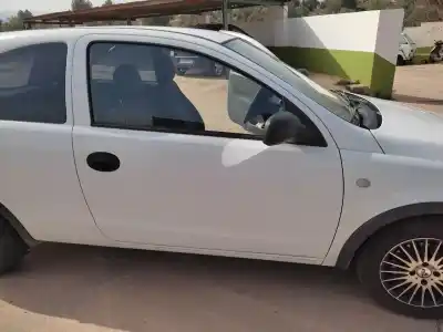 Veículo de Sucata opel corsa c blue line do ano 2006 alimentado z13dt