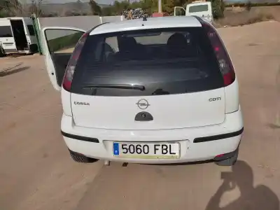 Veículo de Sucata opel corsa c blue line do ano 2006 alimentado z13dt