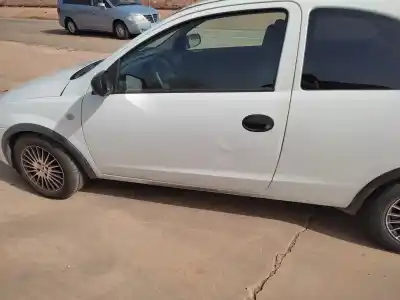 Veículo de Sucata opel corsa c blue line do ano 2006 alimentado z13dt