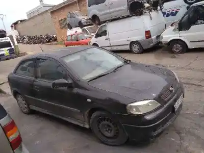 Veículo de Sucata opel astra g berlina club do ano 2003 alimentado z16se