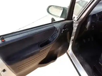 Veículo de Sucata opel zafira a blue line do ano 2001 alimentado y20dth