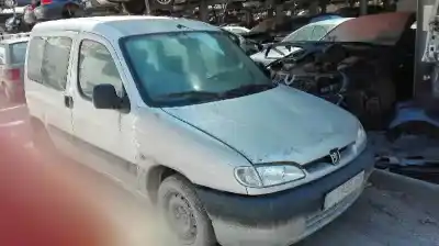 Veículo de Sucata peugeot partner (s1) combispace do ano 1999 alimentado wjz