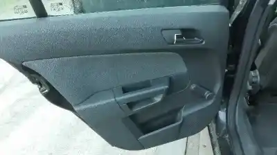 Veículo de Sucata opel astra h berlina cosmo do ano 2007 alimentado z16xep