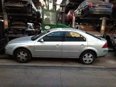 Veicolo di demolizione FORD                                               MONDEO BERLINA (GE)                                                                                                                                                                                                                                        Ambiente                                                                                                                                                                                                                                                   dell'anno 2002 alimentato D6BA