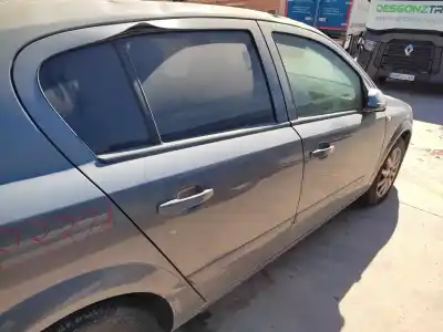 Veículo de Sucata opel astra h berlina 1.7 16v cdti do ano 2006 alimentado 