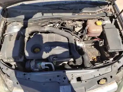 Veículo de Sucata opel astra h berlina 1.7 16v cdti do ano 2006 alimentado 