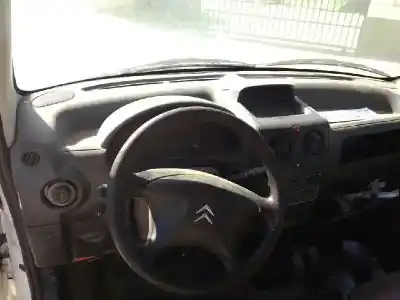 Veículo de Sucata citroen berlingo 1.9 d multispace do ano 2004 alimentado wjy