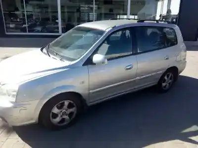 Veículo de Sucata kia carens 2.0 crdi ex monovolumen do ano 2004 alimentado d4ea