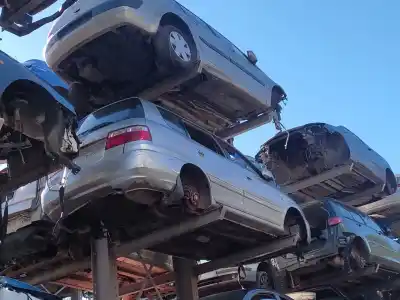 Veículo de Sucata kia carens 2.0 crdi ex monovolumen do ano 2004 alimentado d4ea