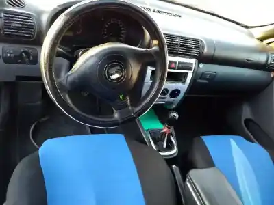 Veículo de Sucata seat toledo (1m2) select do ano 2001 alimentado asv
