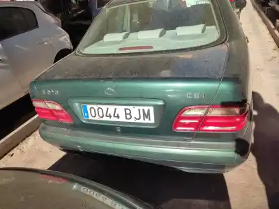 Утилизация автомобиля mercedes-benz clase e (w210) berlina diesel 270 cdi (210.016) года 2001 питание om612961