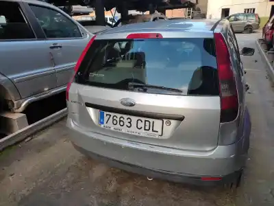 Sloopvoertuig ford fiesta (cbk) ambiente van het jaar 2003 aangedreven a9jb
