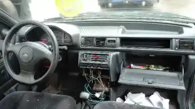 Veículo de Sucata ford fiesta berl./courier courier familiar do ano 1994 alimentado j6b