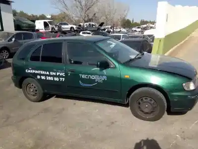 Veículo de Sucata nissan almera (n15) competence (1998) do ano 1999 alimentado cd20