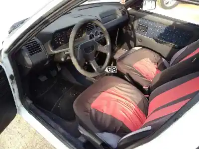 Veículo de Sucata peugeot 205 berlina 1.1 mito do ano 1996 alimentado 