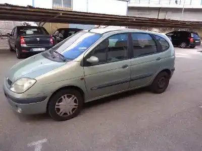 Scrapping Vehicle renault scenic (ja..) 1.4 16v authentique of the year 2001 powered k4j c7
