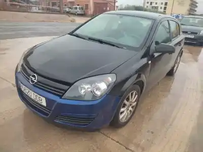 Veículo de Sucata opel astra h berlina cosmo do ano 2004 alimentado z19dth